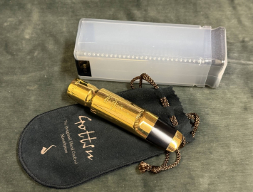 Photo Gold Plated Gottsu Sepia Tone Jazz Series 9 Tenor Sax Mouthpiece